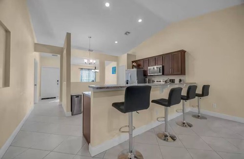 Port Saint Lucie House | Spacious 4-bedroom and 2 baths house in marvelous Port St. Lucie with AC and all