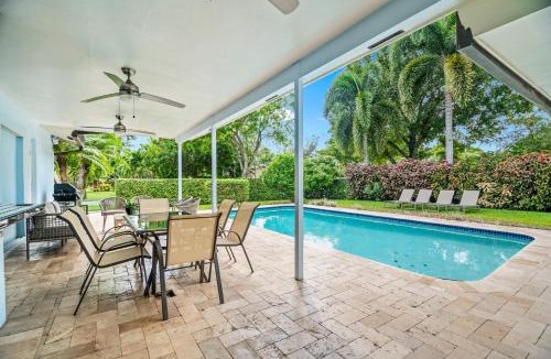 Plantation House | Spacious 4BR/3BA pool home, stylishly decorated