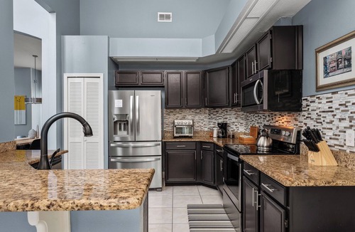 Apopka House | Spacious 4BR/3BA Retreat with Pool