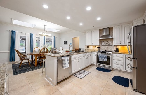 Cartersville House | Spacious 4BR Estate w/Movie Room & Fire Pit