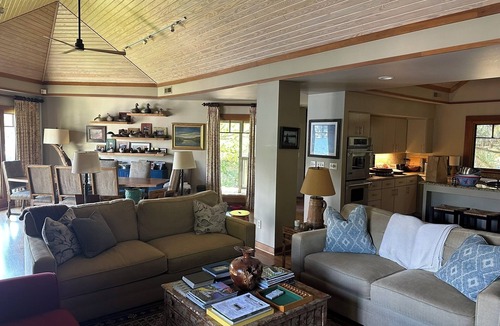 Tuxedo House | Spacious 5-bedroom, 5-bath house on Lake Summit!