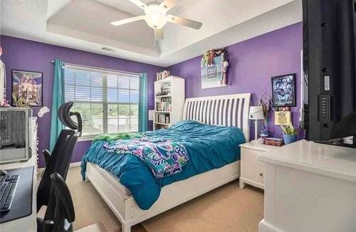 Dallas House | Spacious 5-bedroom house in adorable Dallas with AC, WiFi