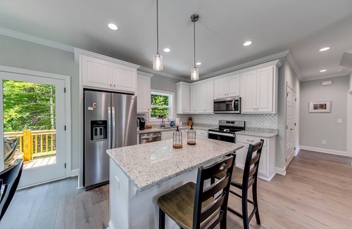 Helen House | Spacious 6BR Helen cabin with fire pit, game room & pool access.Helen Ga