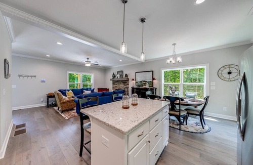 Helen House | Spacious 6BR Helen cabin with fire pit, game room & pool access.Helen Ga