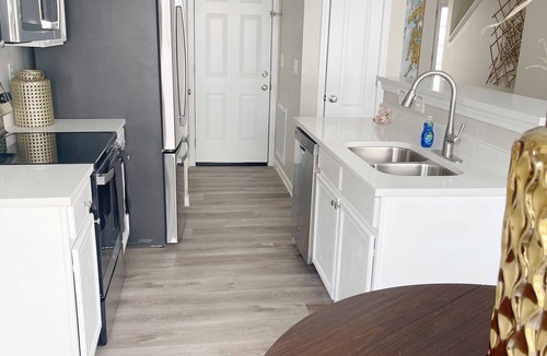 College Park House | Spacious and private Townhouse ATLANTA