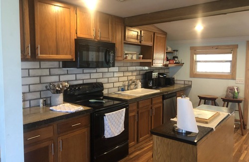 Eastpoint House | Spacious Bayfront 3BR 3BTH - 5 minutes from St. George Island