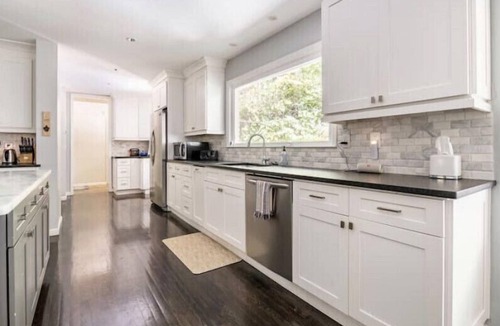 North Buckhead House | Spacious Buckhead Home Perfect for Work Groups and Families