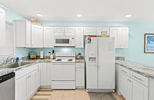 Cherry Grove Beach Condo | Spacious condo, across the street from the beach + Free Attraction Tickets!