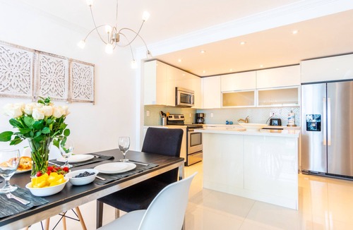Sunny Isles Beach Condo | Spacious condo w/open layout across from the beach | WIFI + Parking