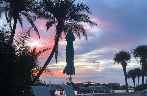 Island Estate Apartment | Spacious Condo 5 Minutes To Clearwater Beach!