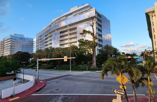 Surfside Apartment | Spacious Condo on the Beach!