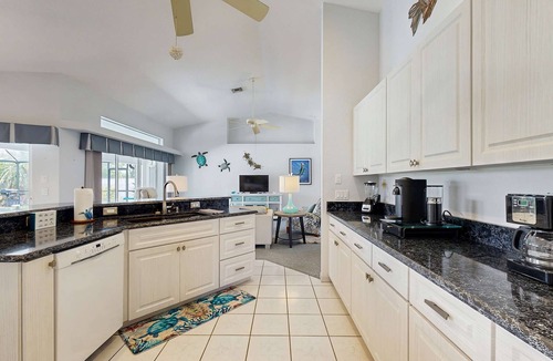 Pinehurst House | Spacious home, private pool, large kitchen
