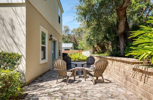 Butler Beach House | Spacious Home with Grill + Patio- Walk to the Beach