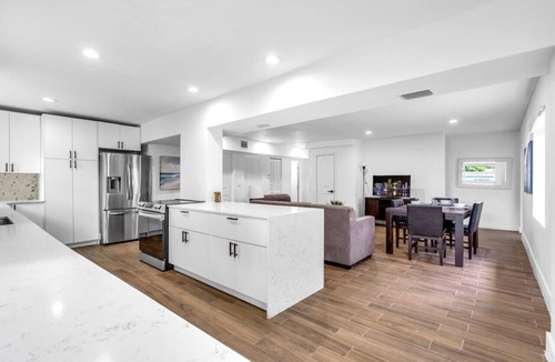 El Portal House | Spacious Miami Home by the River, Perfect Location