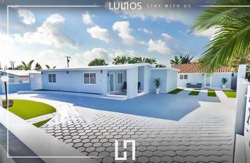 Ludlam House | Spacious Miami Home Heated Pool BBQ L35