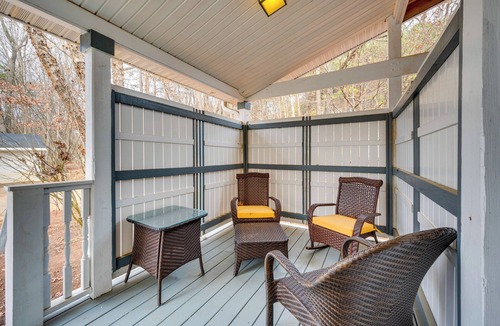 Mount Mourne Cottage | Spacious Mooresville Home w/Lake Norman View!