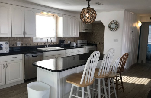 Sandbridge House | Spacious Oceanview Home with Poolside Guest Cottage, Pool, Cabana and Hot Tub