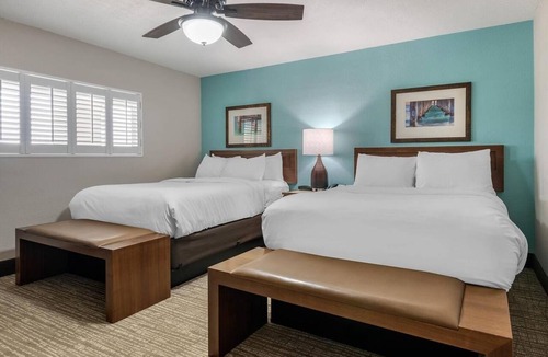 Jekyll Island Hotel | Spacious Retreat Near Jekyll Island Beach | Parking, Onsite Pool!