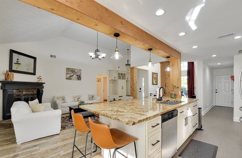 Winder House | Spacious Winder Getaway w/Hot Tub + Game Room!