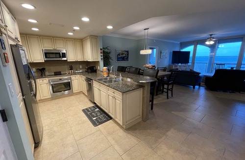 Pensacola Beach Condo | "Spoiled Rotten” 200+ 5 Star Reviews - 75" TV w/PS4 - Beach Chairs - Unit 4-1003