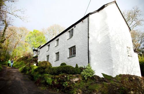 Probus Bed & Breakfast | Spring Cottage B&B