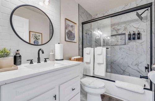 North Sarasota House | SRQ Comfy Retreat 3 bed 2 bath