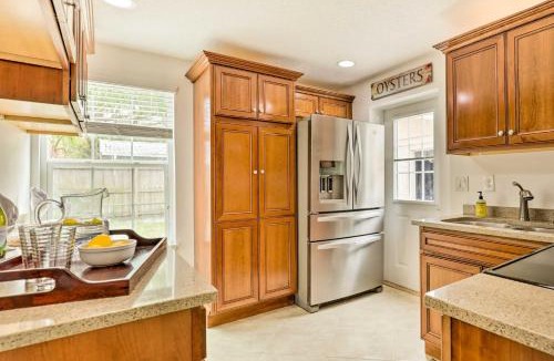 Vilano Beach Apartment | St Augustine Apt with Hot Tub Access about 1 Mi to Beach