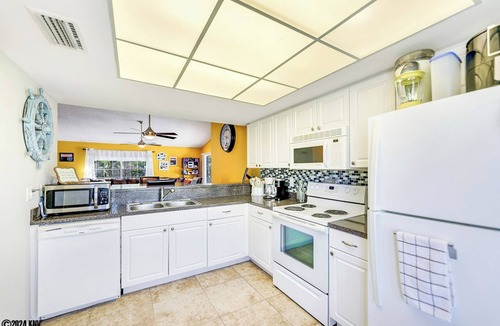 Mid Island House | St. Peters Island Cottage - Walk to Beach! Happiness Comes In Waves!