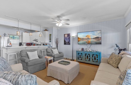 Saint Teresa House | St. Teresa Beach front home- Seaglass is the perfect getaway