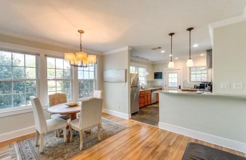 East Hill House | Stay and Play in Pensacola Apartment Near Dtwn