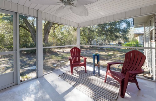 Panacea House | Stay at Panacea Palms, a charming 3/2 less than 1 mile from local boat ramp!