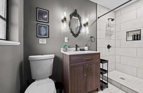 Gainesville House | Stay Classy in a Spacious Home with an Elegant Touch