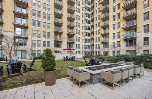 Aurora Highlands Apartment | Steps from Whole Foods 1 BR | Rooftop Pool
