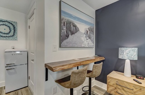 Jacksonville Beach Apartment | Studio | 1BA Spacious & Comfortable Jacksonville Beach House