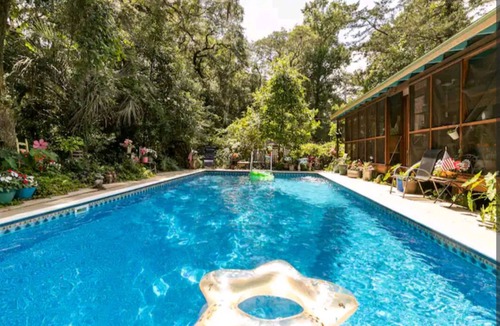 Tallahassee Apartment | Studio ESCAPE Cozy CLOSE-IN Kitchen Pool Work-Space