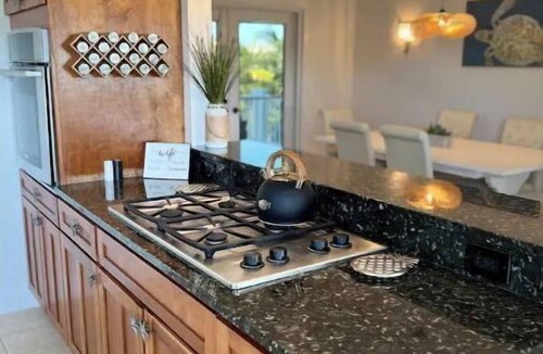 Jensen Beach House | Stunning 4/3 w/Heated Pool, Water View & Arcade!