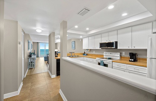 Seacoast Shores Condo | Stunning Oceanfront 2BR/2BA Condo with Breathtaking Views and Beach Access!