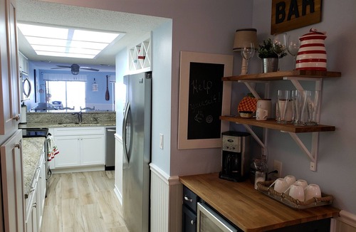 Sunset Reef Condo | Stunning Ocean Front Condo (Two King Beds) with Cottage Charm