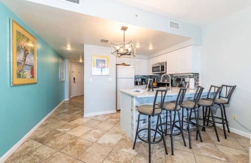 Brush - Stewarts Apartment | Stunning Oceanfront 1-Bedroom Renovation on 12th Floor at Wyndham Oceanwalk