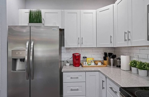 Ybor City Apartment | Stunning & Perfect Home w/Pool/Ping Pong Table Near Downtown, Ybor & Armateur