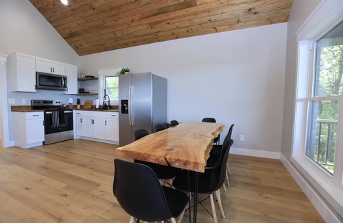 Saint Francis House | Stunning view! Hot Tub, Privacy & Relaxation