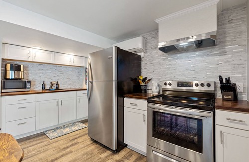 Lewisville Apartment | Stylish 1BR | Fire Pit + Private Patio | Winston