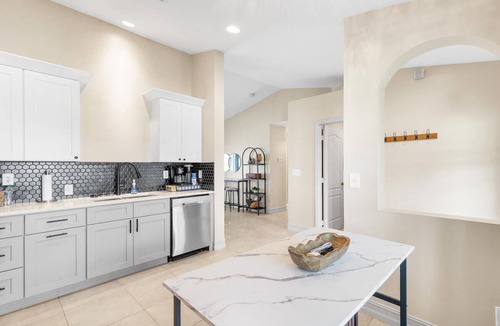 Mariner House | Stylish 3BR Waterfront Stay in Cape Coral