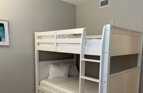 Daytona Beach Apartment | Stylish & Modern 3Bed/2Bath Apartment with Premium Amenities