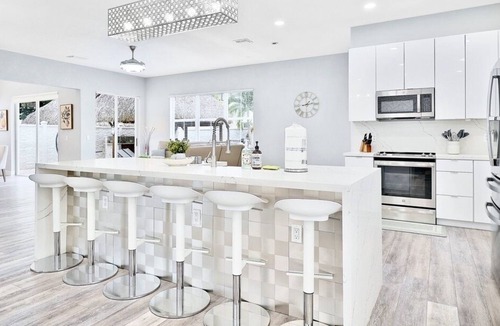 Miami Lakes House | Stylish & Modern Hialeah Pool Retreat Near Miami!