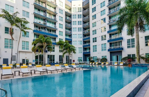 Channel District Apartment | Stylish & Serene 1-BD Oasis in Vibrant Channelside