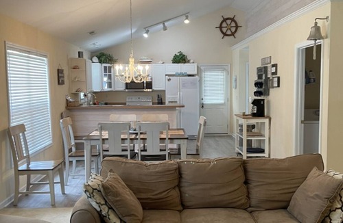 Surfside Beach House | Summer 2026… only 3 weeks left. PET FRIENDLY