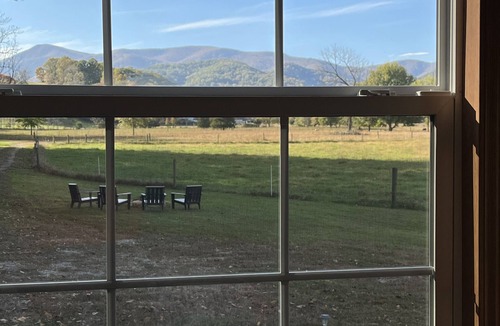 Roseland House | Summer has arrived. No charge for the view!