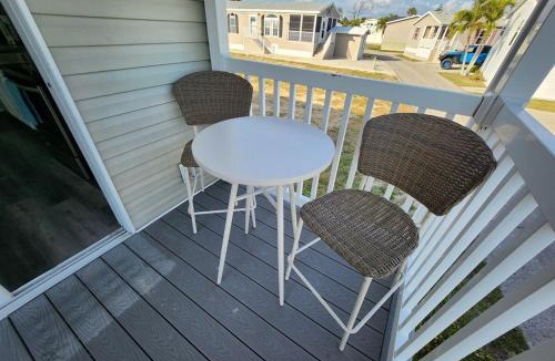 Fort Myers Beach House | Sunny Gulf Coast Getaway-Near Beach-Shared Pool!