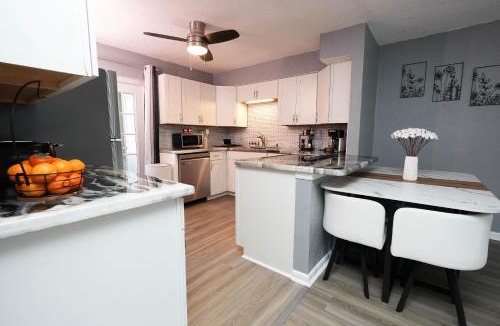 Fort Pierce Apartment | Sunny Isles Villa